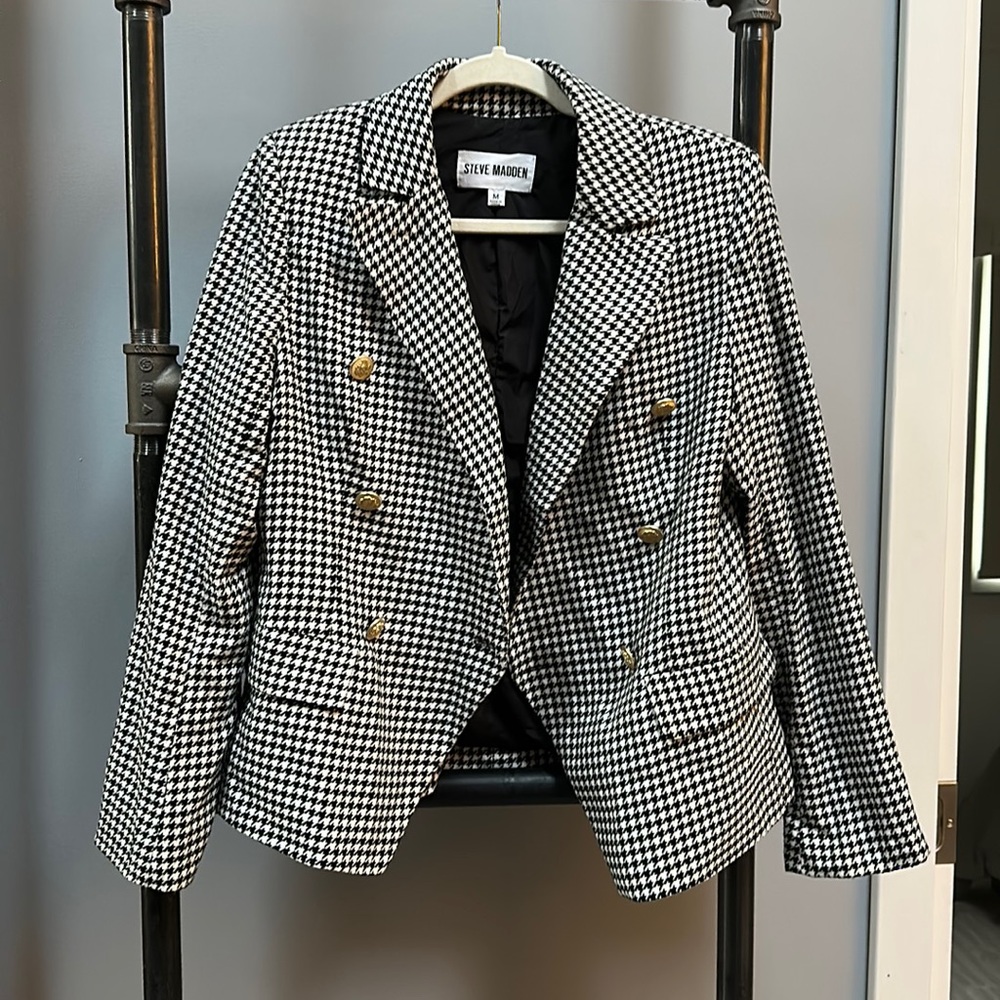 Steve Madden Size Medium Women’s Blazer